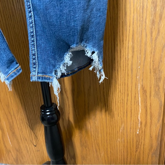 Curvy, high rise, super skinny jeans with distressing - Picture 8 of 11